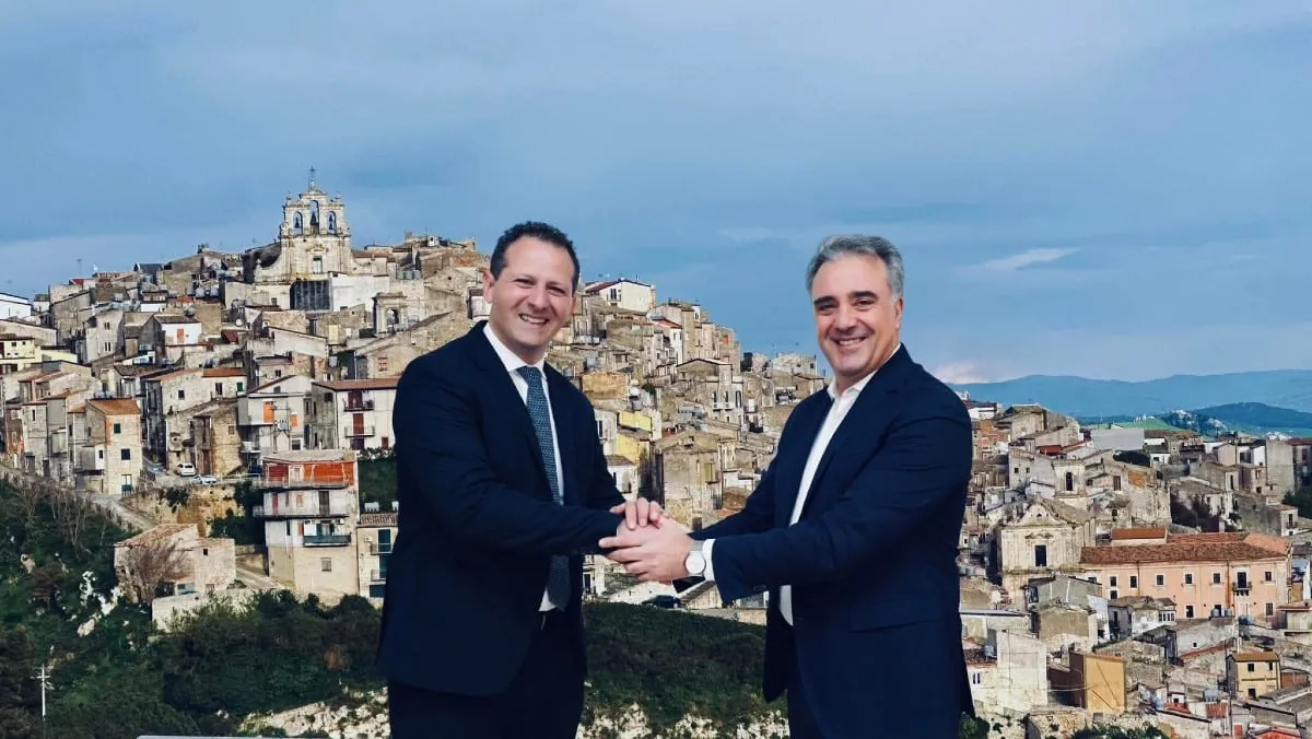 Nigrelli debutta con un sito multilingua