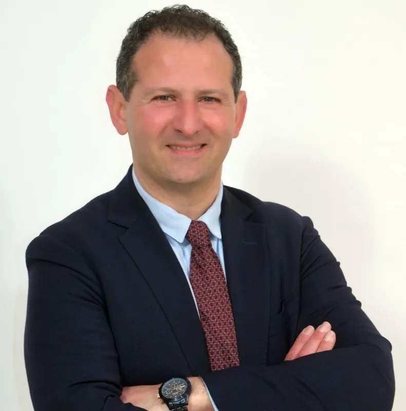 Ritratto Gianluca Nigrelli, Avvocato e Sindaco di Mussomeli